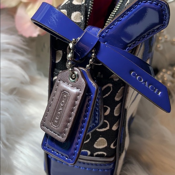 Coach poppy blue Floral Flight bag purse euc - Picture 3 of 8